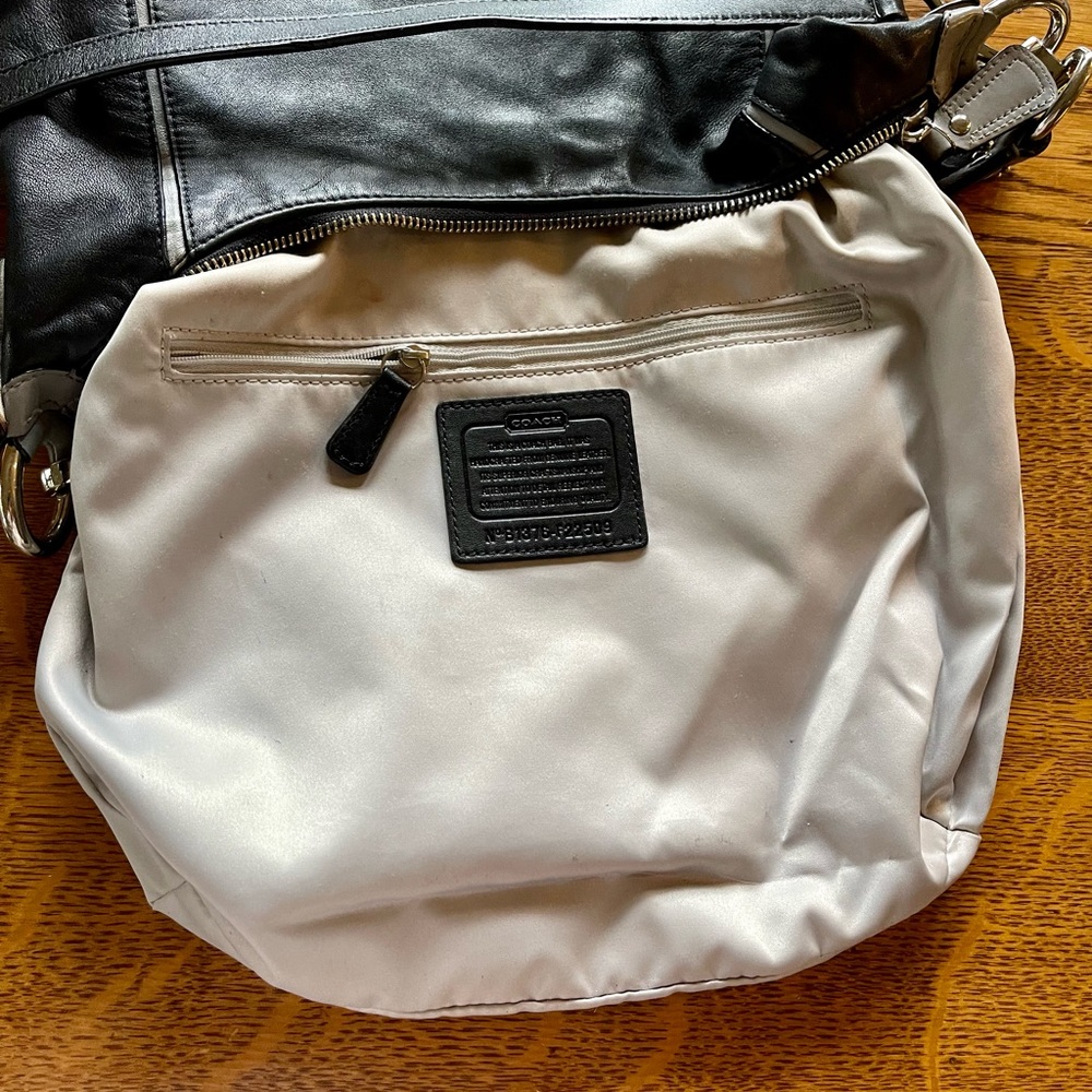Coach Bag - Picture 13 of 15